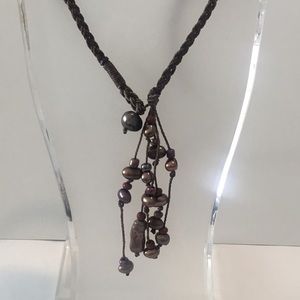 Cord pearl necklace
